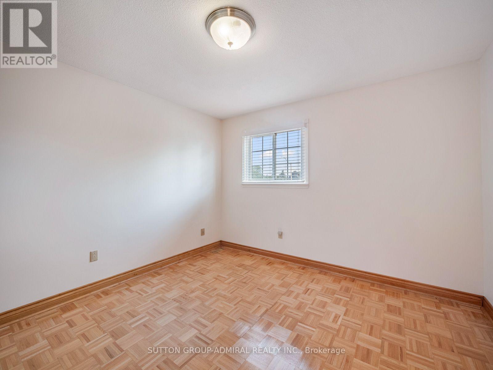 5 DURIE LANE - Image 33