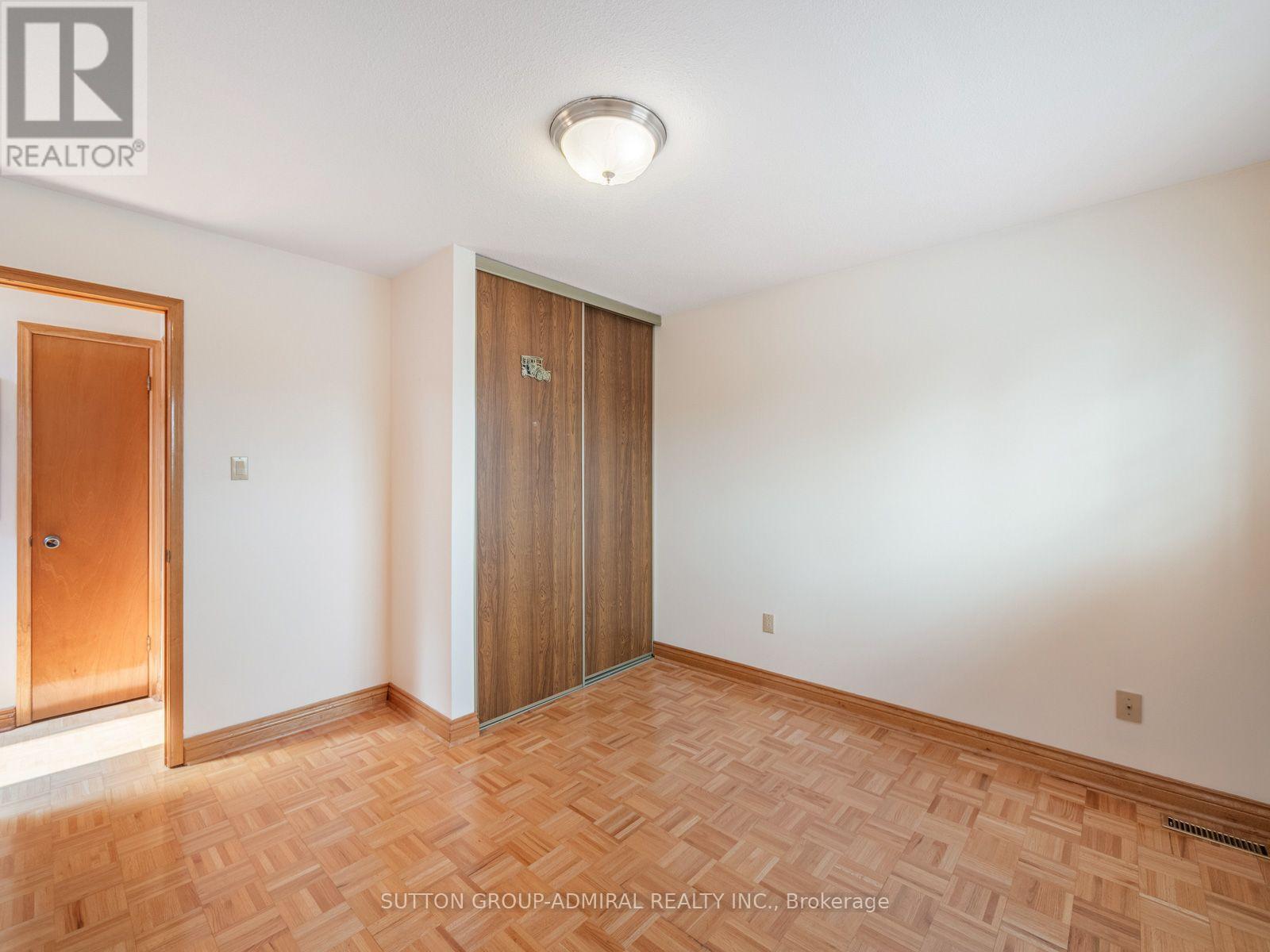 5 DURIE LANE - Image 35