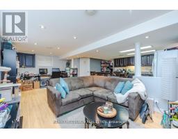 13 Cumberland Drive, Brampton, ON L6V1W5 Photo 15