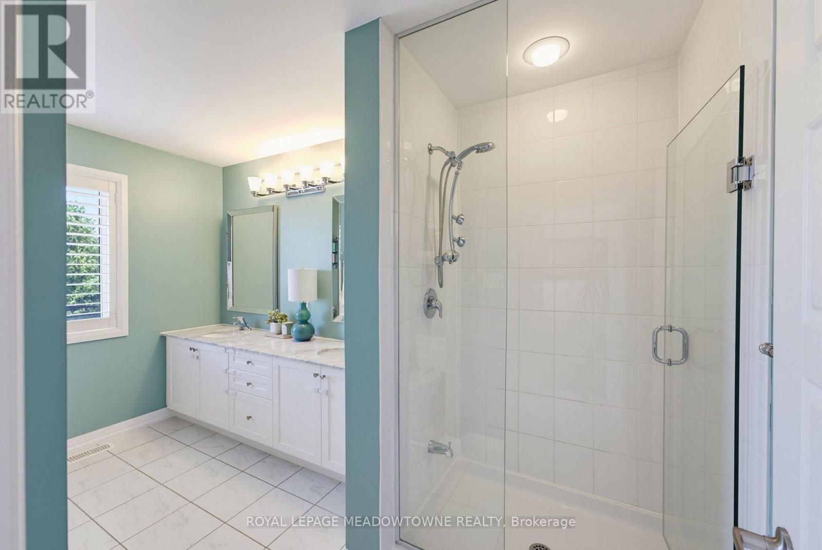 779 BANKS CRESCENT - Image 14