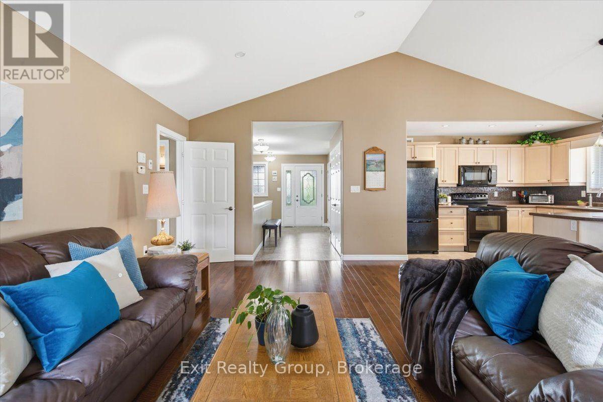267 RAGLAN STREET - 12