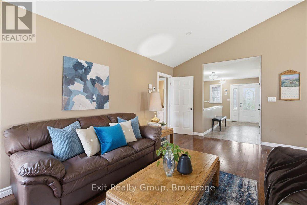 267 RAGLAN STREET - 11