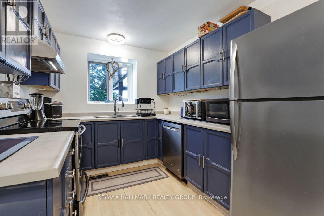 308 LAFONTAINE AVENUE - 10