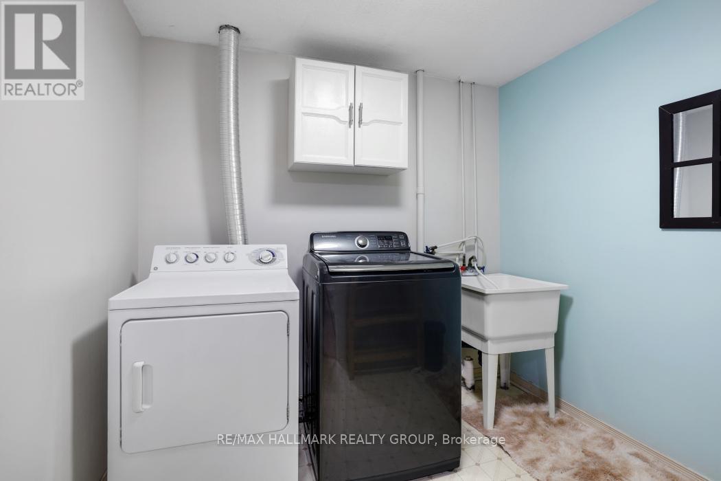308 LAFONTAINE AVENUE - 25