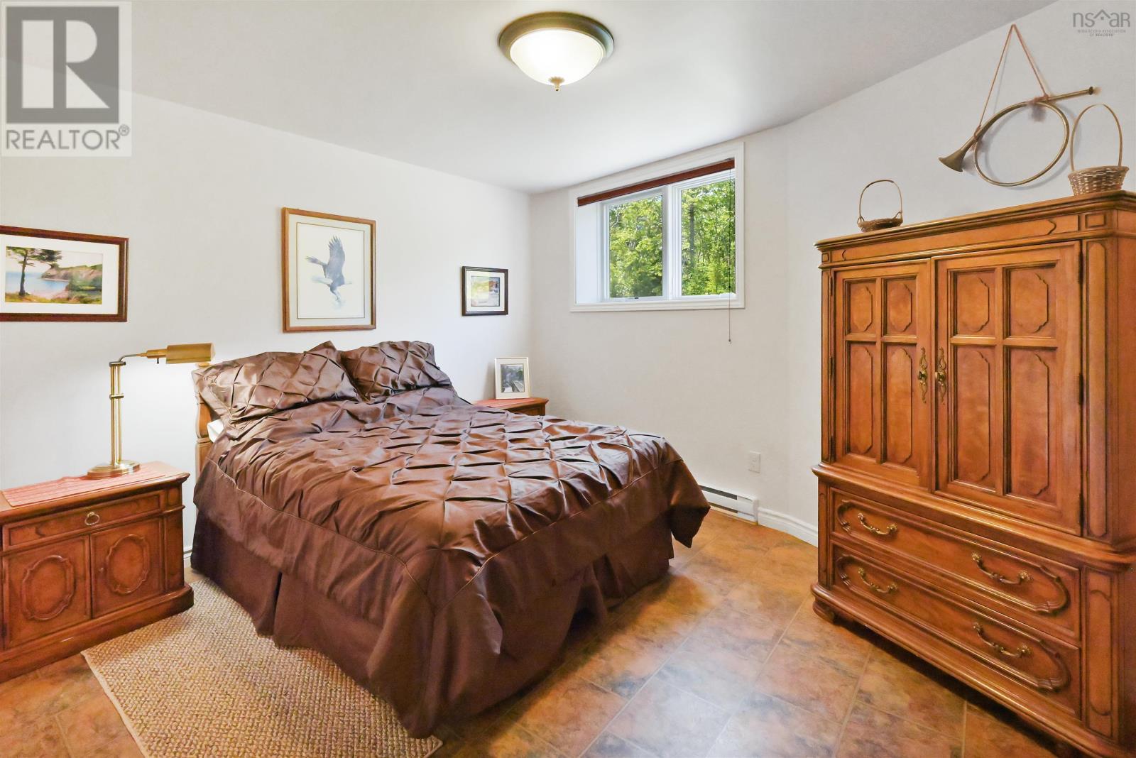 458 Maple Drive - Image 39