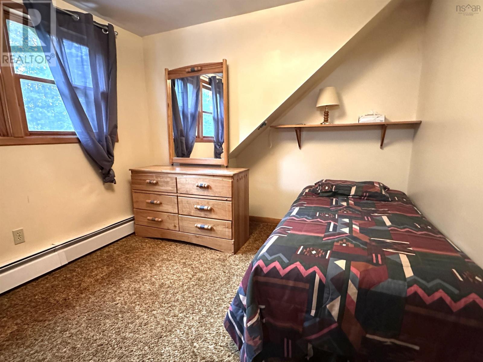 24 Crowell Street - 12