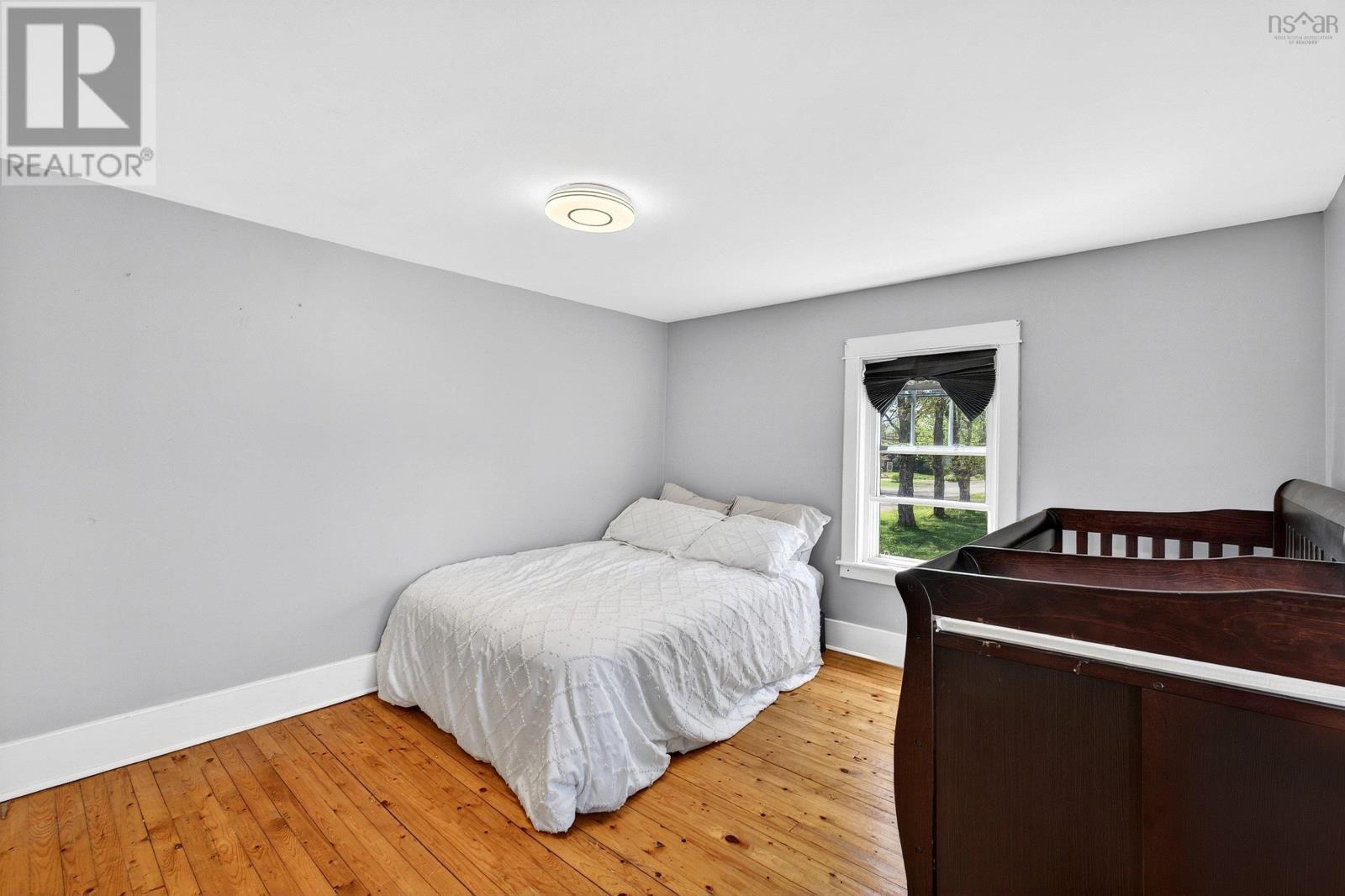 156 Cottage Street - 27