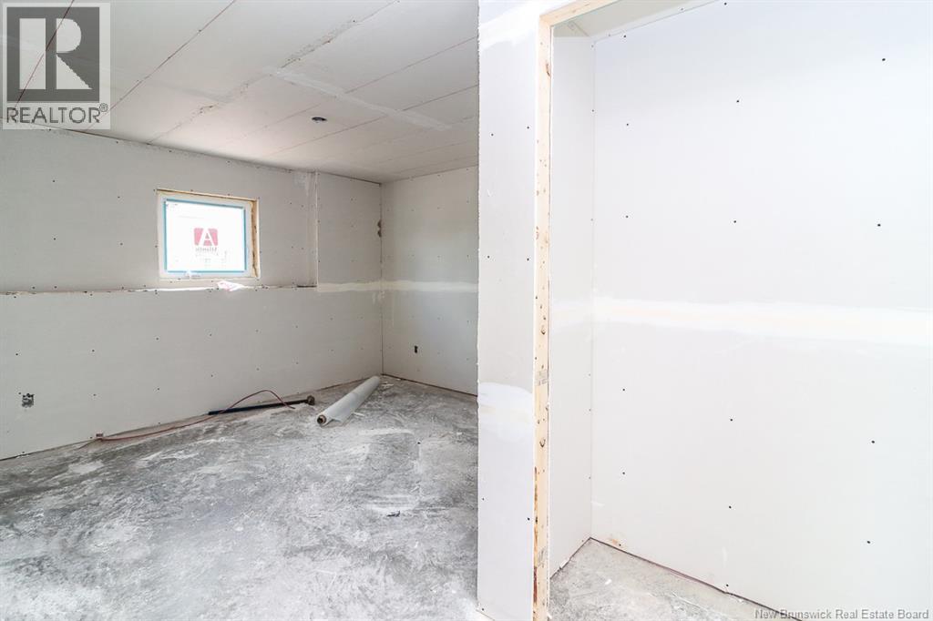 23 Bitterroot Lane - Image 20