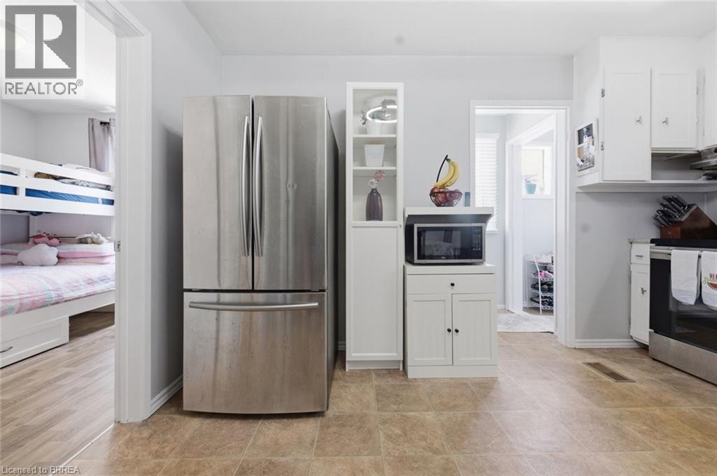 141 EAST Avenue - 9