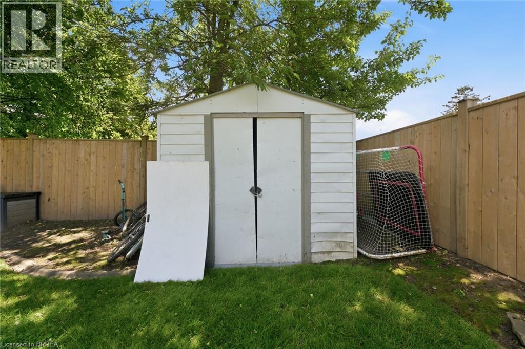141 EAST Avenue - 24