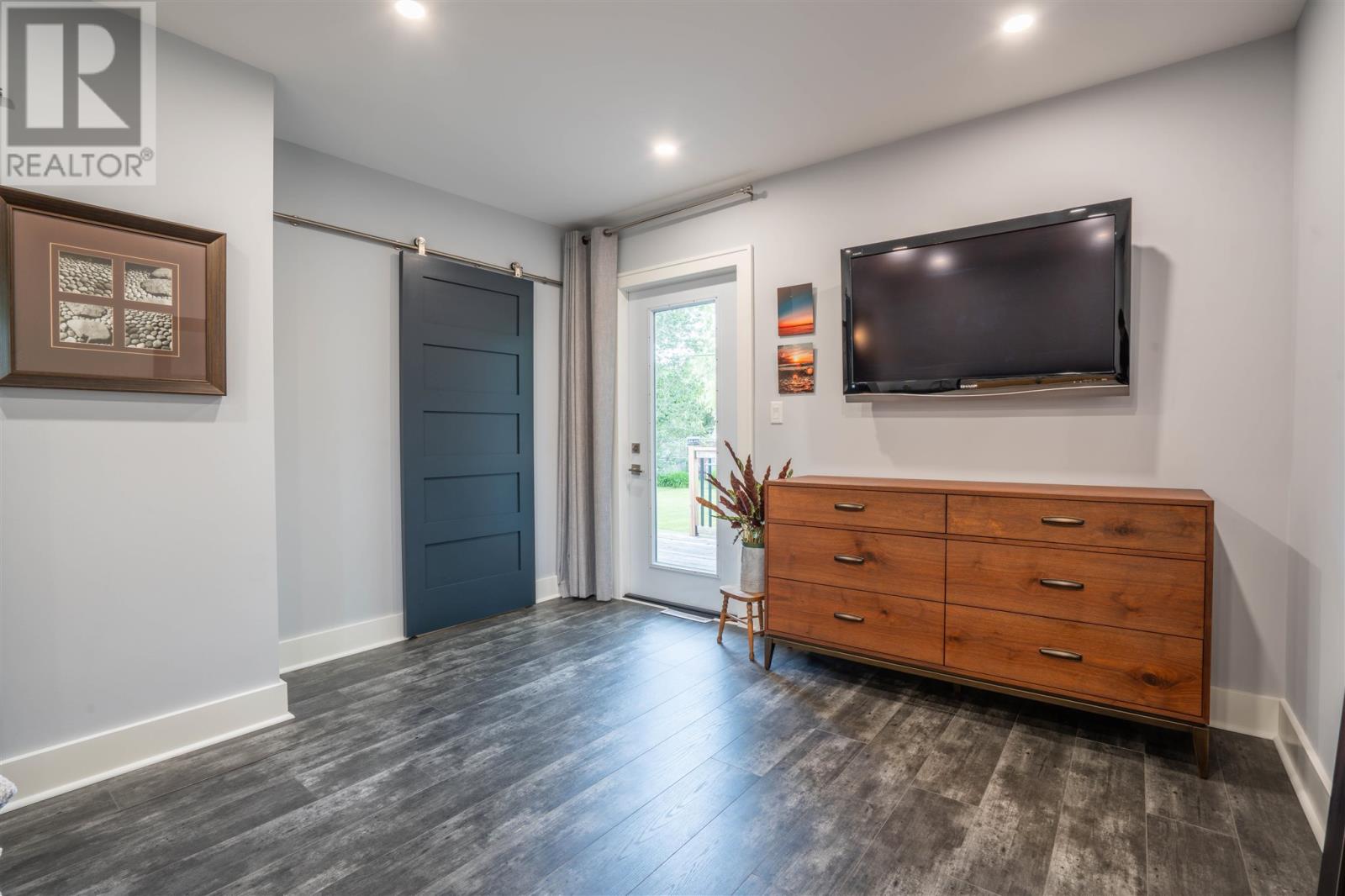 71 Summit AVE - 20