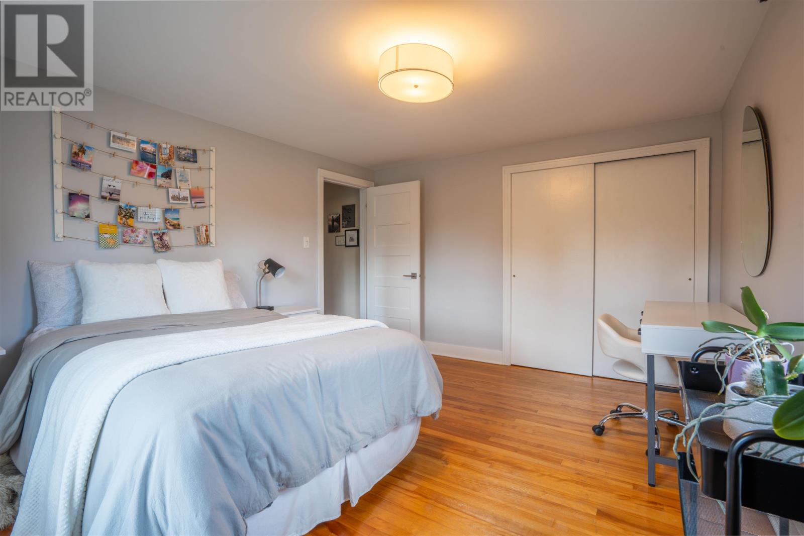 71 Summit AVE - 24