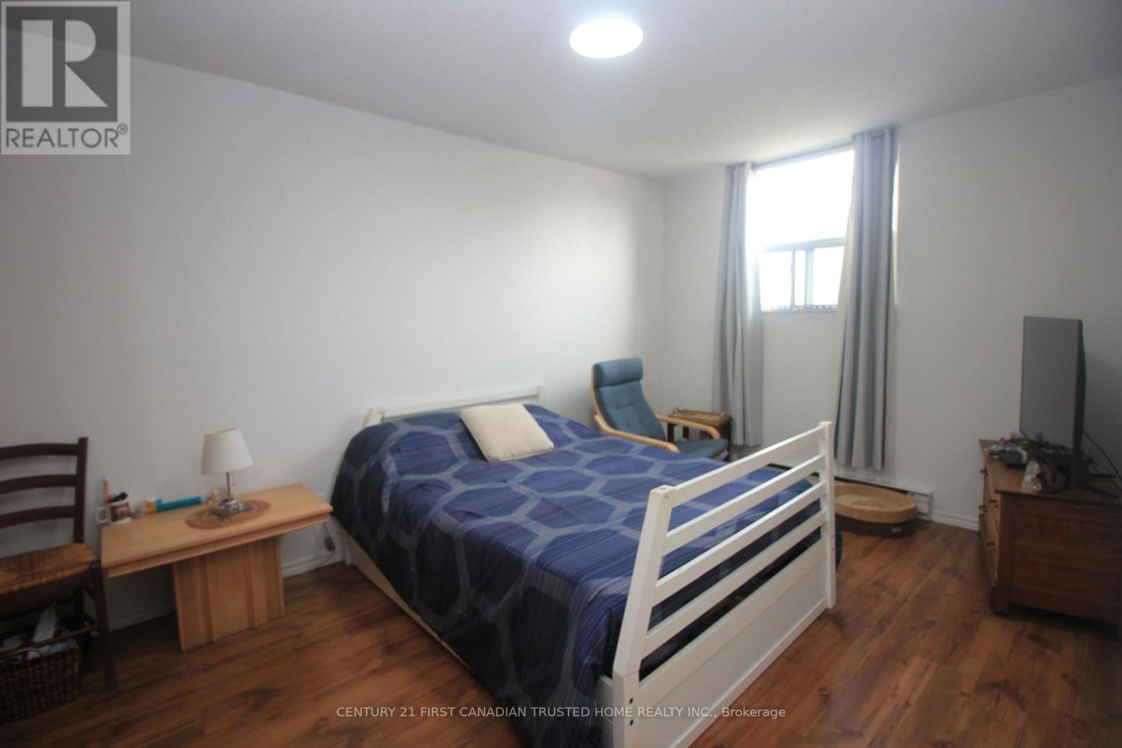 #301 1105 JALNA BOULEVARD - 14