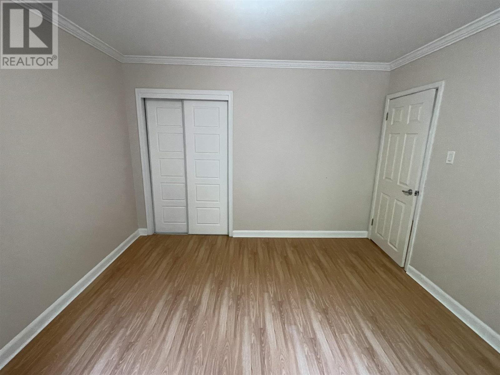 174 Axmith AVE - 12