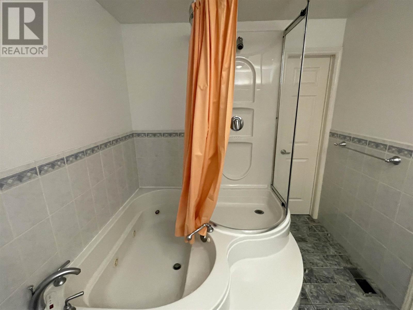 174 Axmith AVE - 17