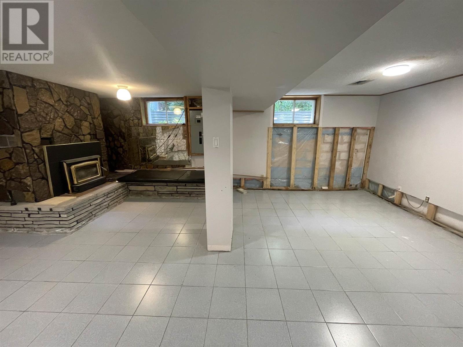 174 Axmith AVE - 18