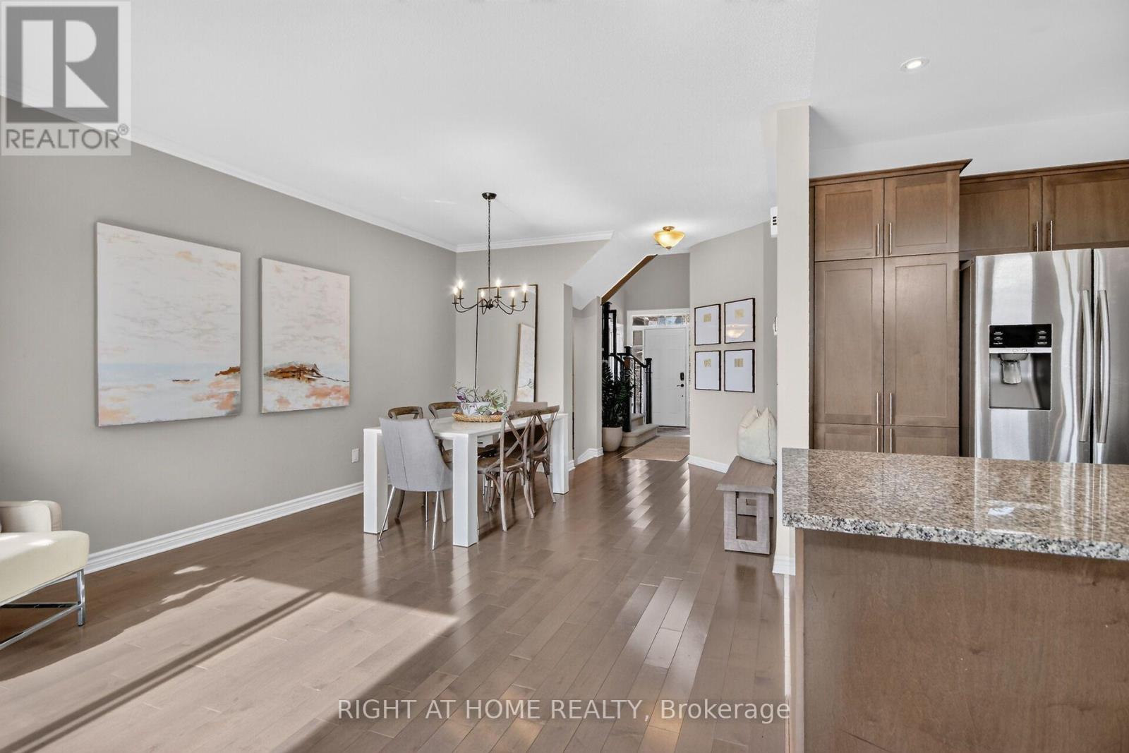 207 MARETH WAY - 12
