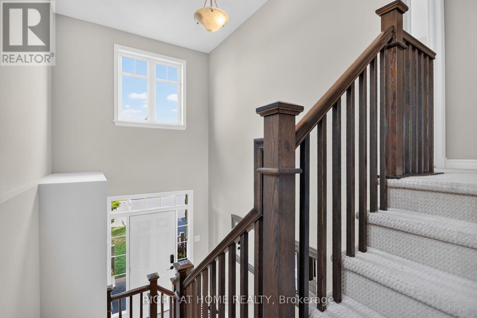 207 MARETH WAY - 19