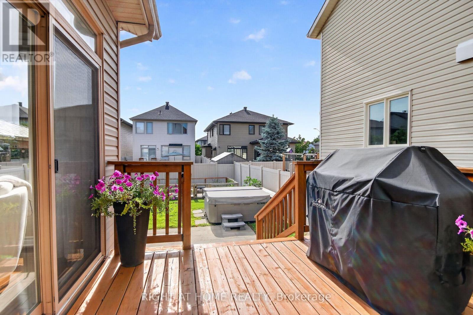 207 MARETH WAY - 48