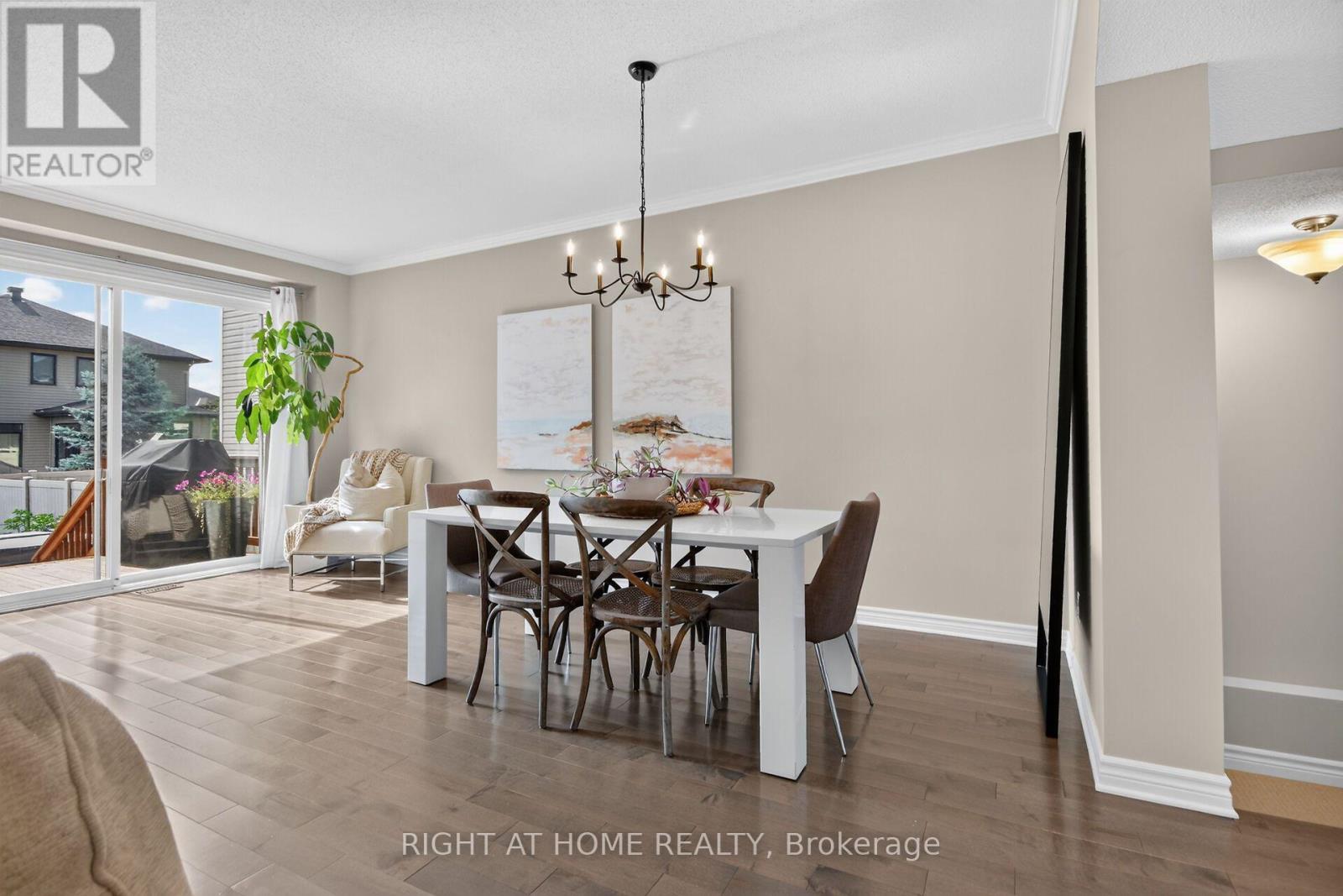 207 MARETH WAY - 9