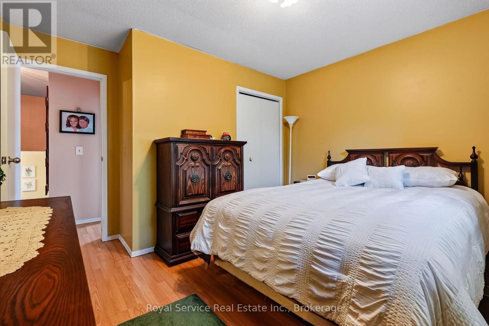 32 HEWSON DRIVE - 25