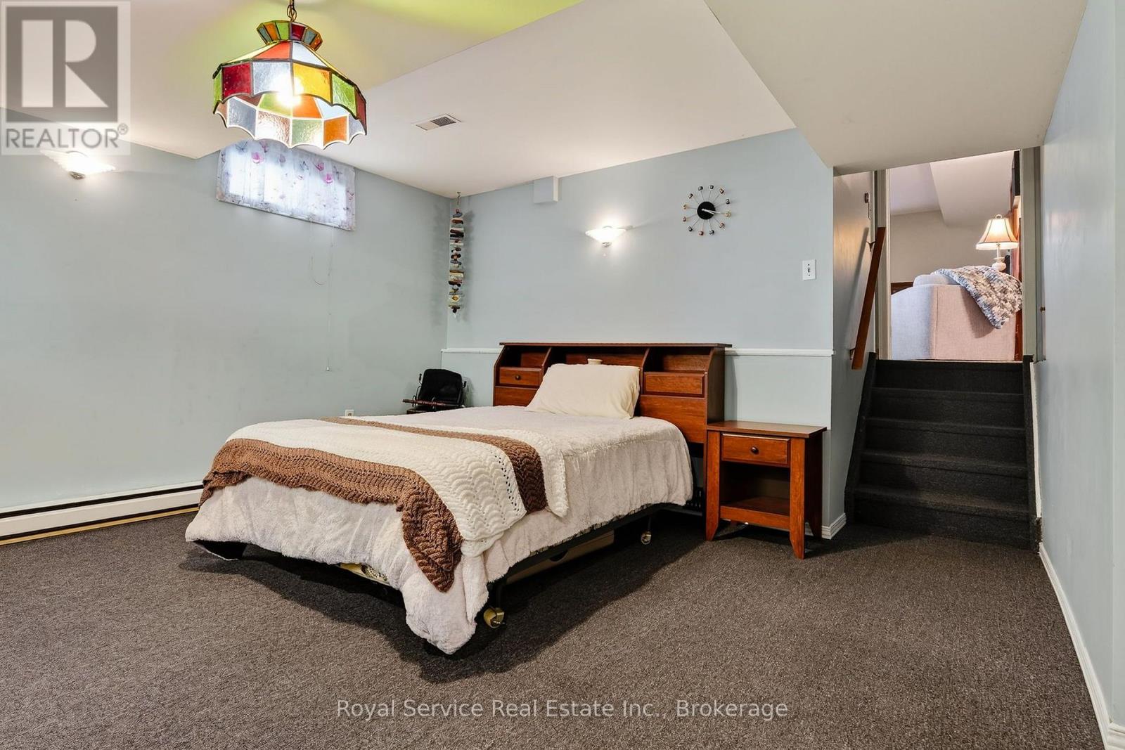 32 HEWSON DRIVE - 36
