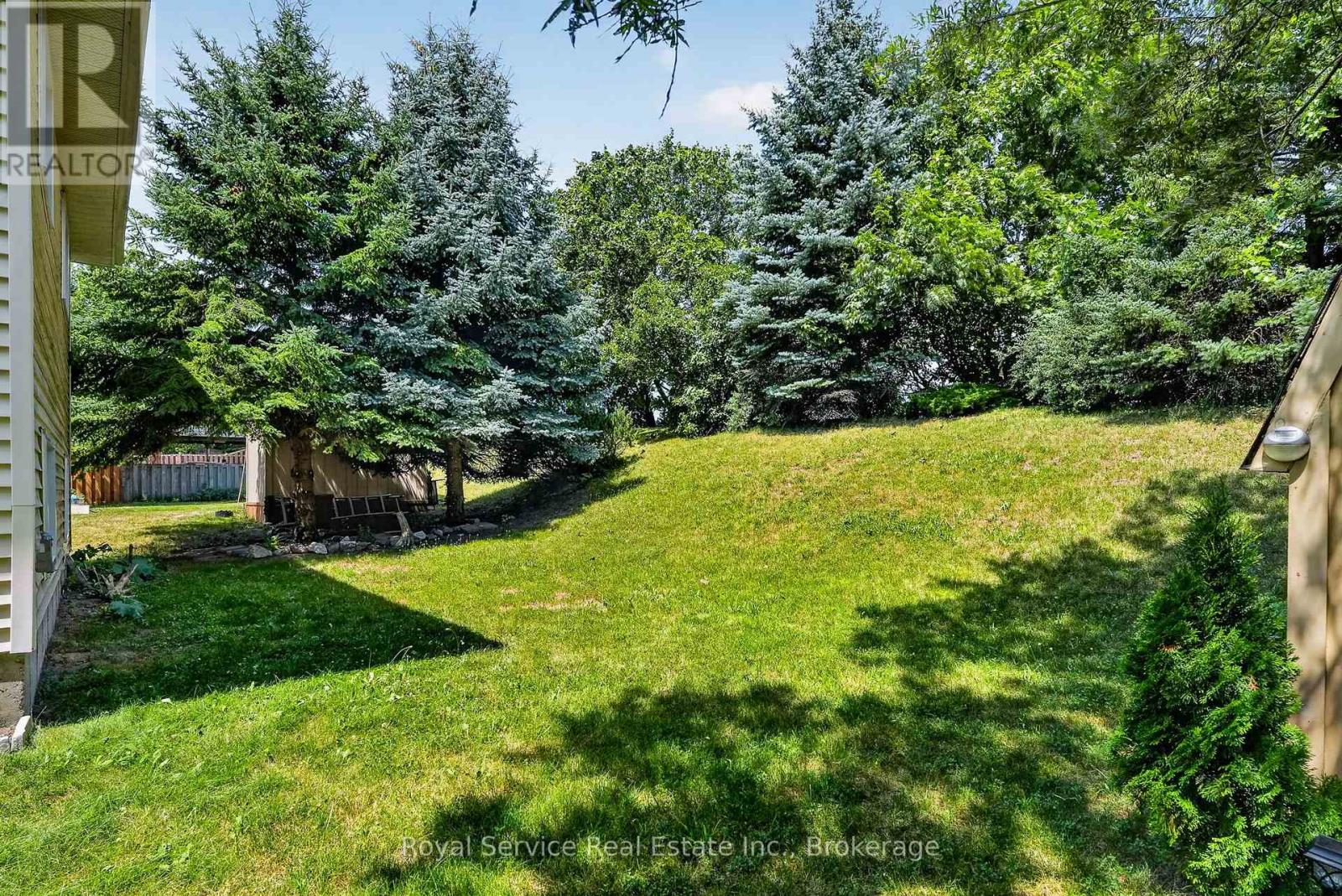 32 HEWSON DRIVE - 45