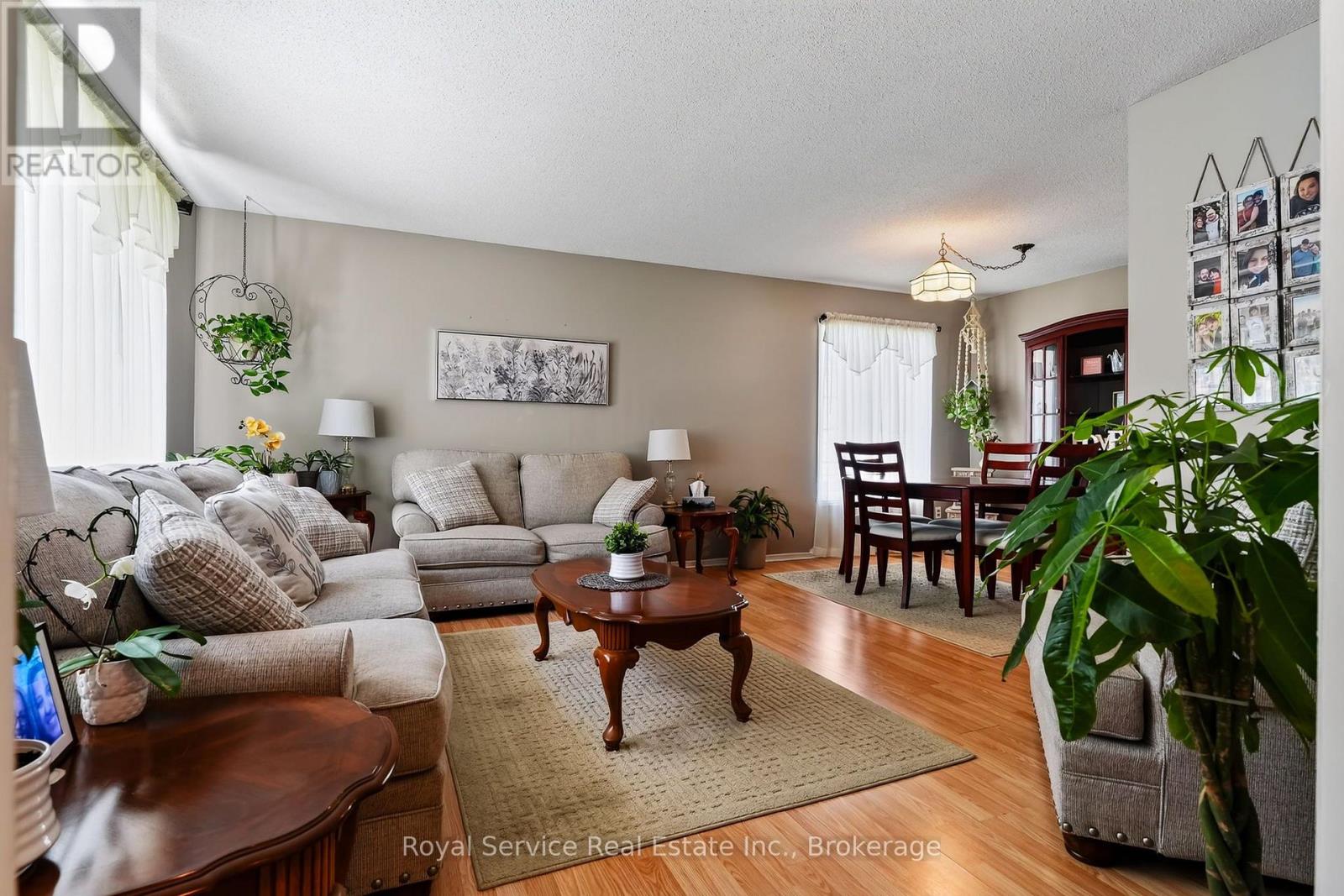 32 HEWSON DRIVE - 5