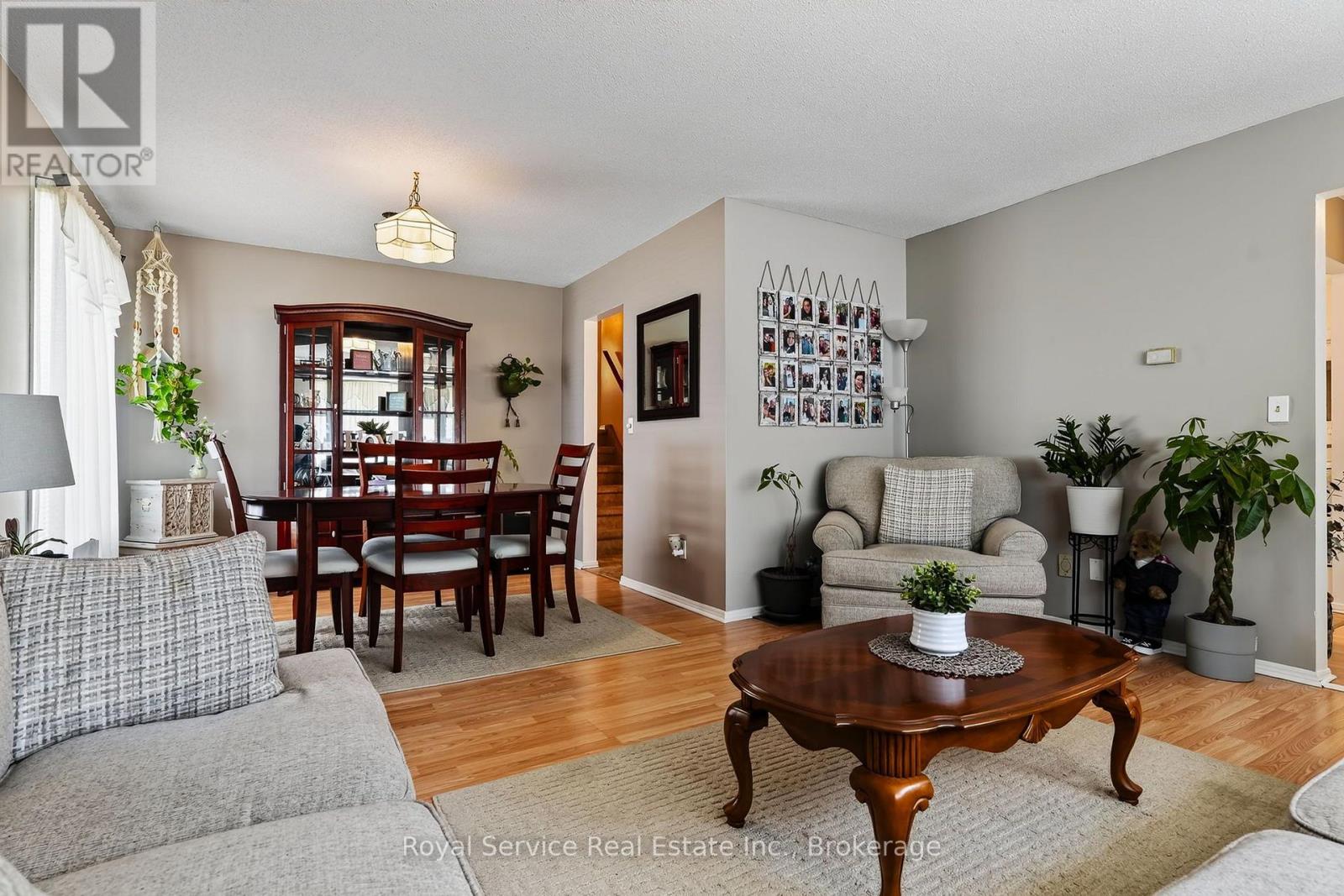 32 HEWSON DRIVE - 9