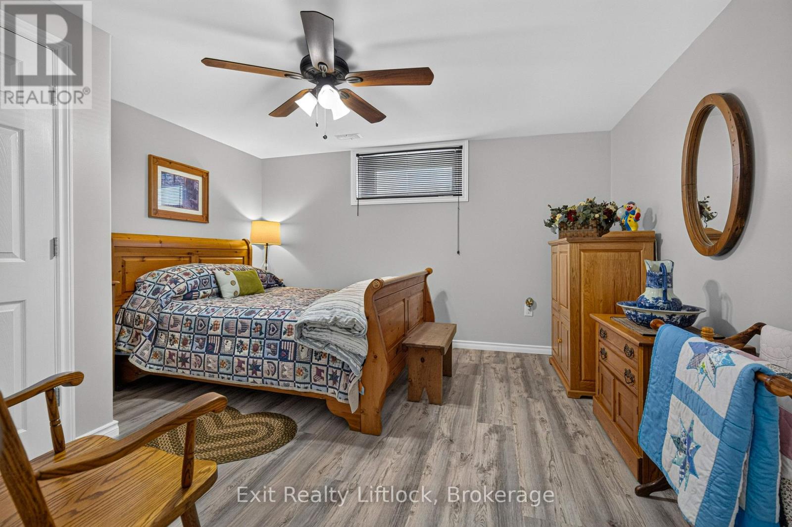 1 MCGREGOR COURT - 22