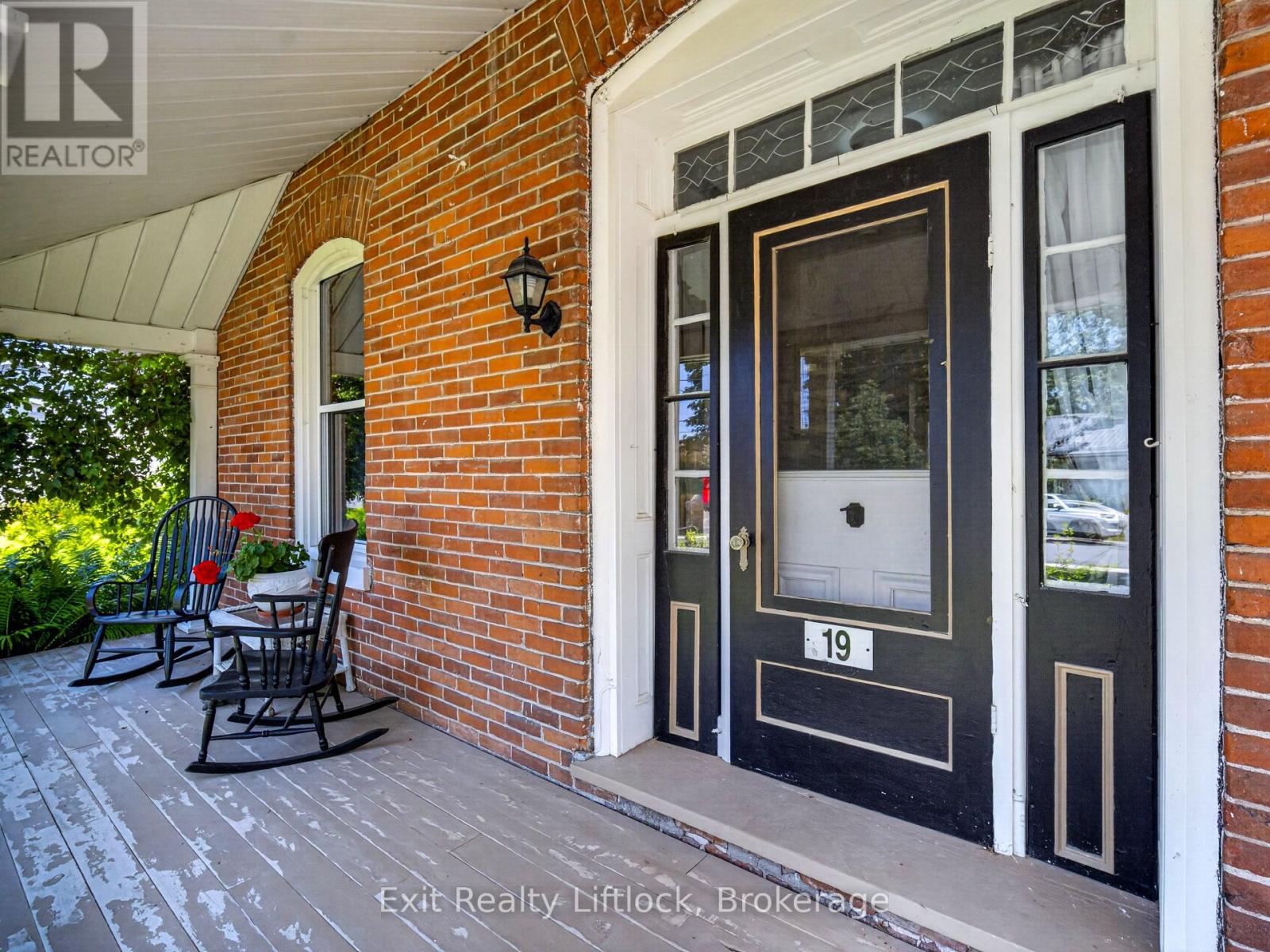 19 QUEEN STREET - Image 3