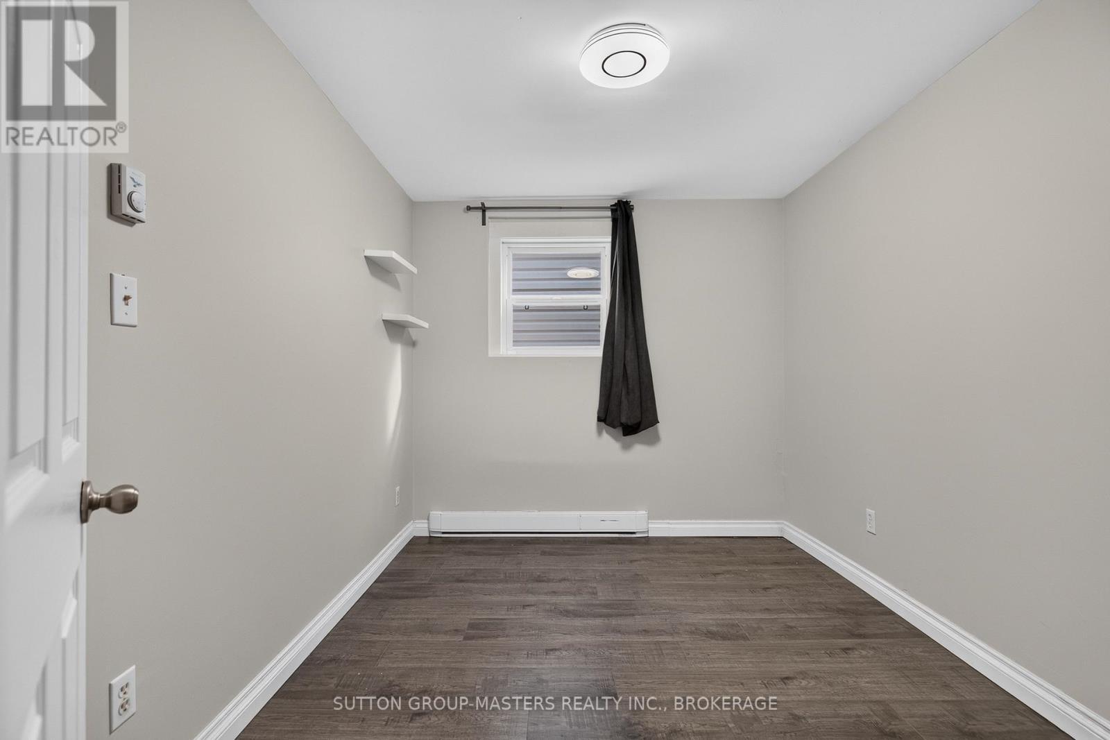 380 BARRIE STREET - 14