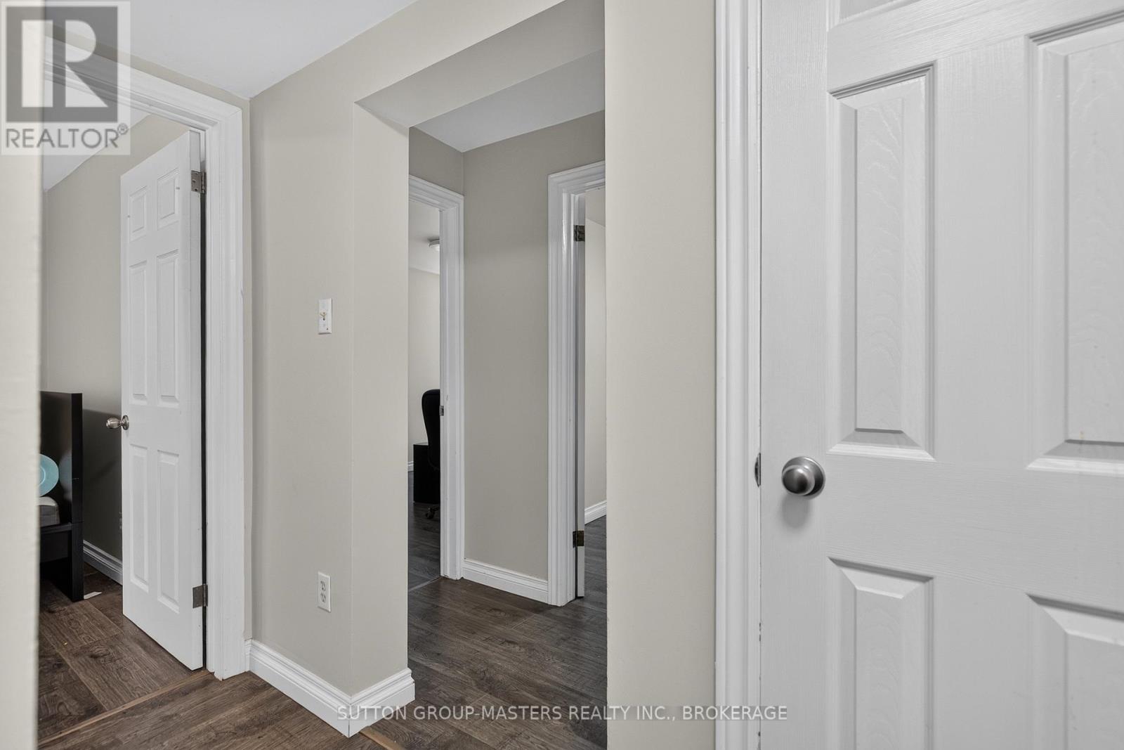 380 BARRIE STREET - 17