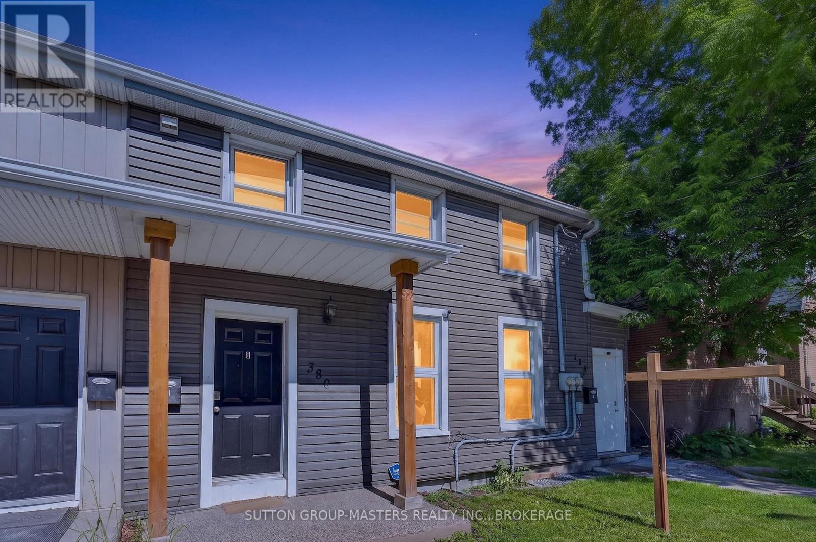 380 BARRIE STREET - 3