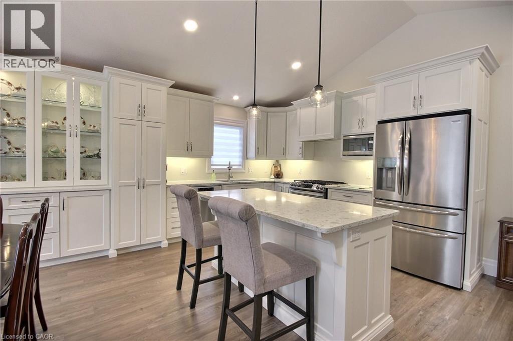 1095 KINCAID Street - Image 10
