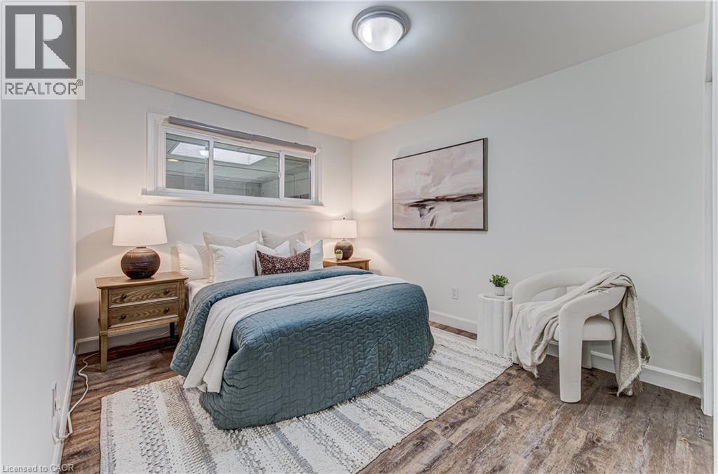 51 ROSEMOUNT Drive - 13