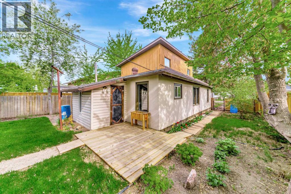 5207 48 Street - 20