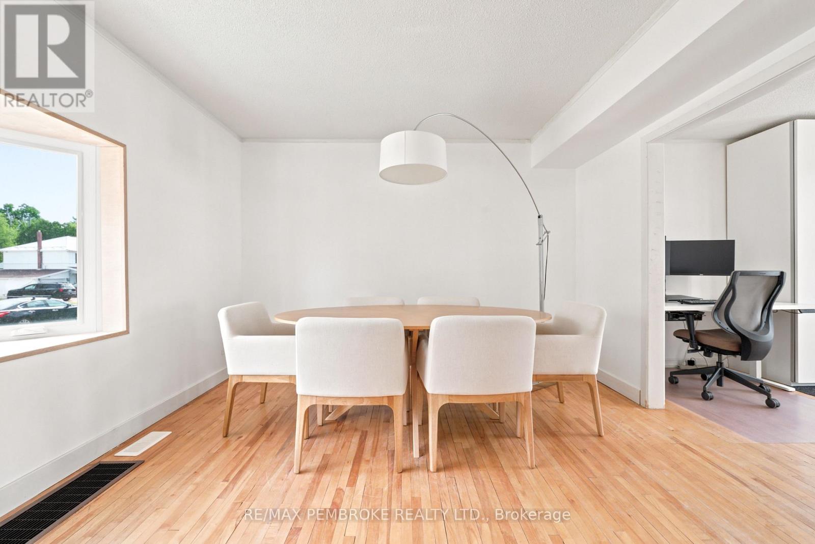 117 ALGONQUIN STREET - 17