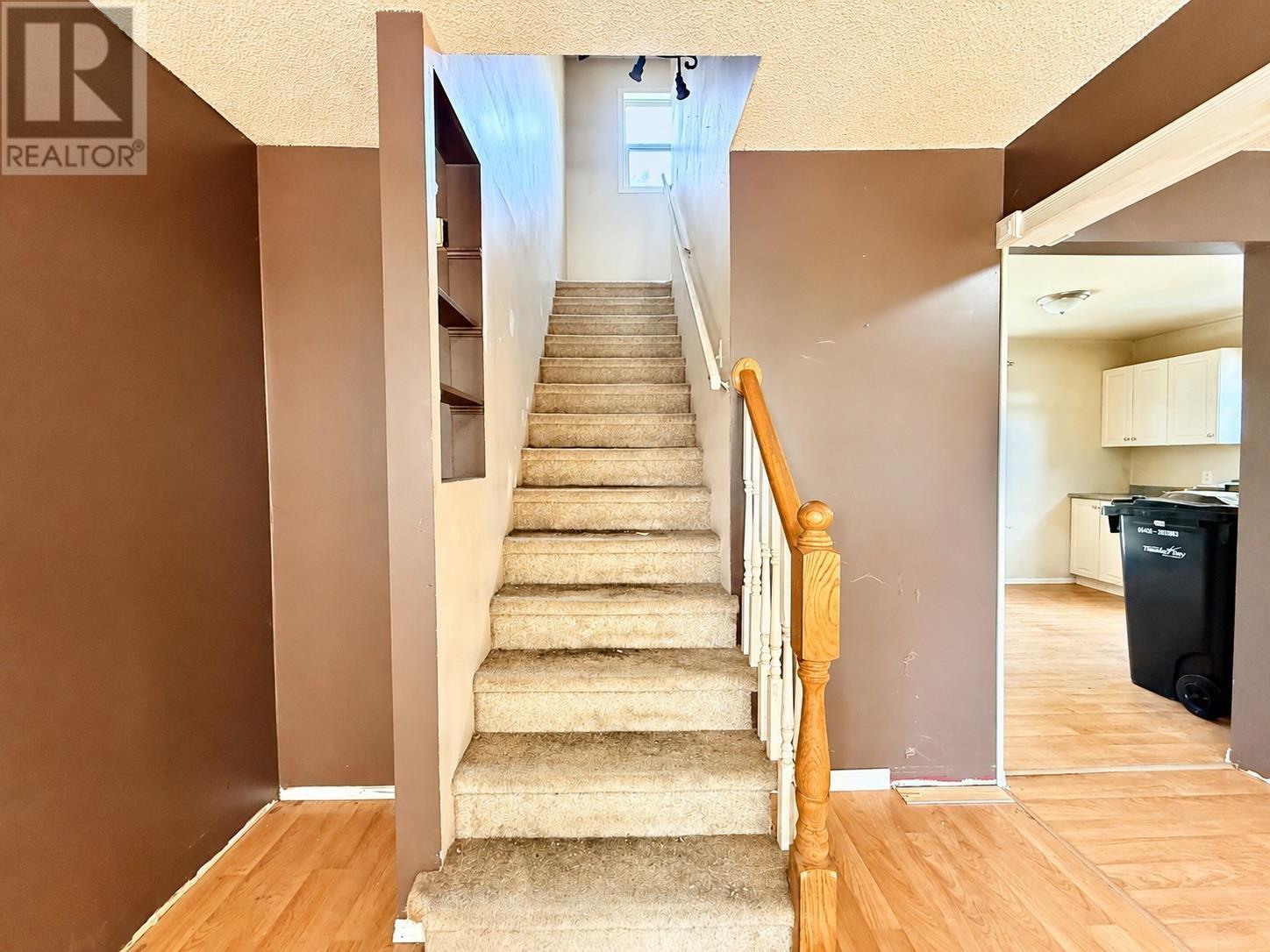 160 Bruce ST - 14