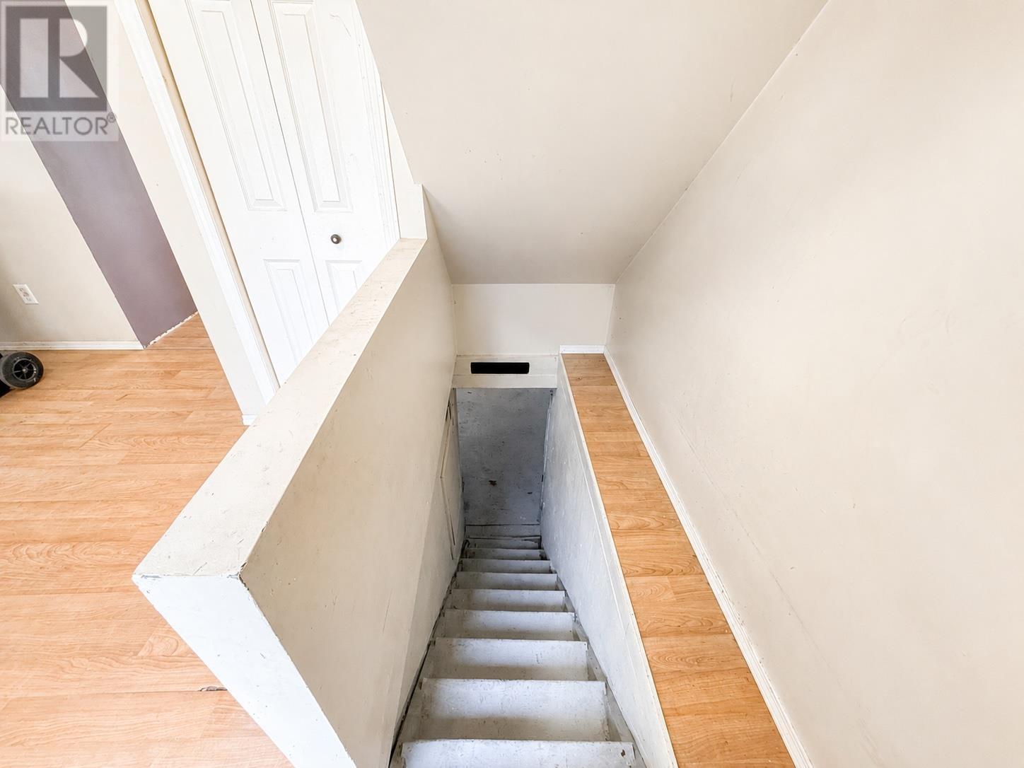 160 Bruce ST - 22