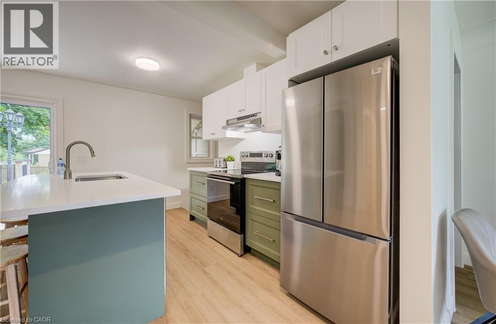 21 CULHAM Drive - 12
