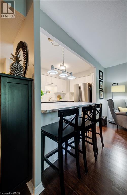 #401 260 SHELDON Avenue N - 12