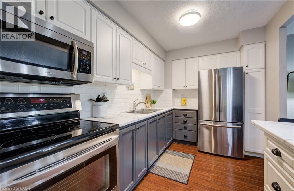 #401 260 SHELDON Avenue N - 8