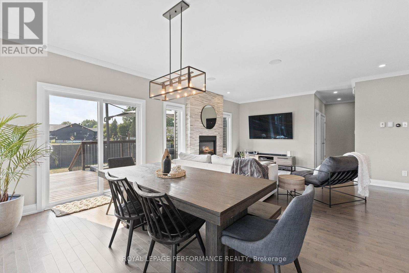 187 GRAND TRONC STREET - 10