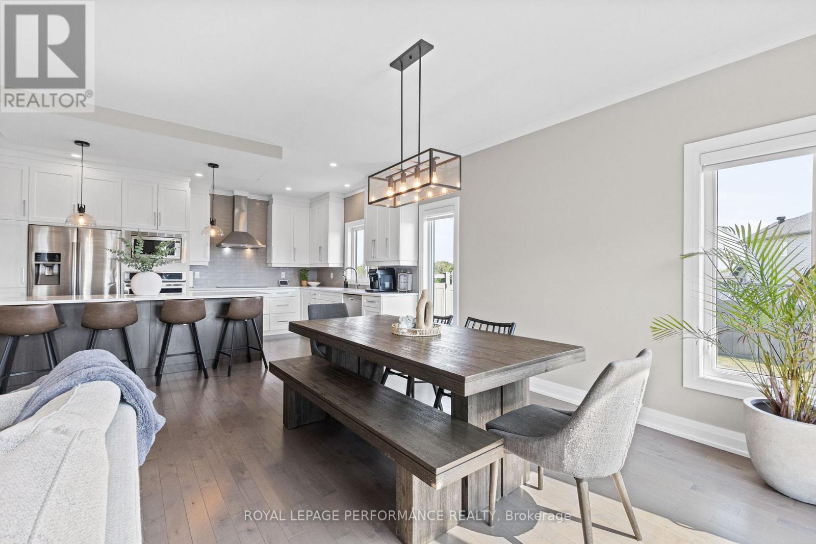 187 GRAND TRONC STREET - 11