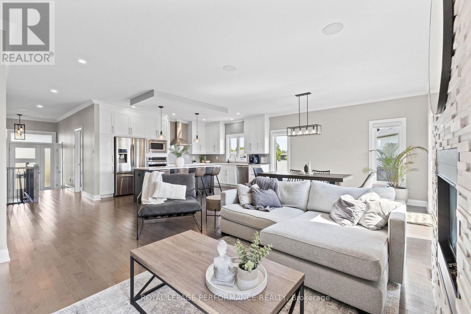 187 GRAND TRONC STREET - 15