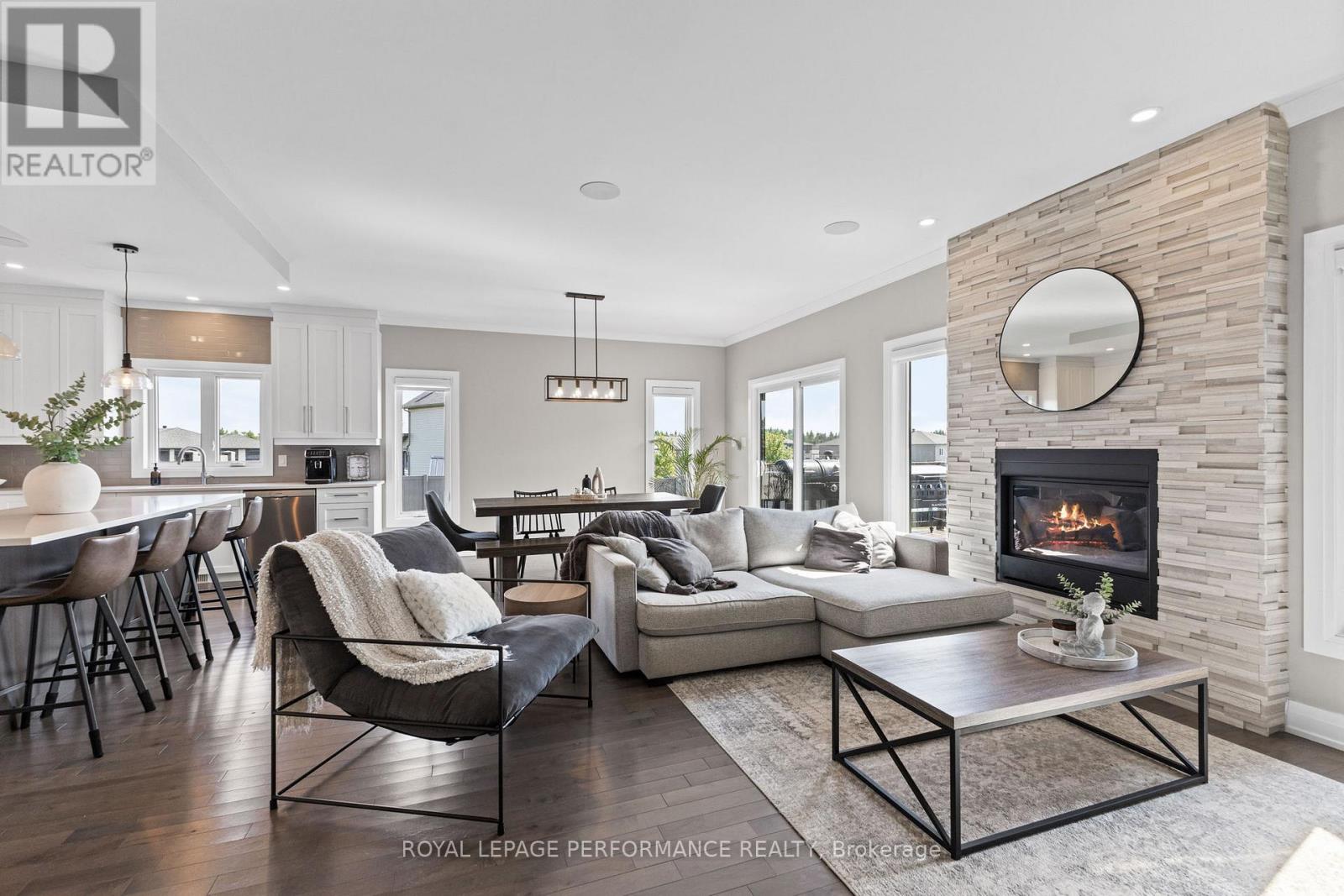 187 GRAND TRONC STREET - 16