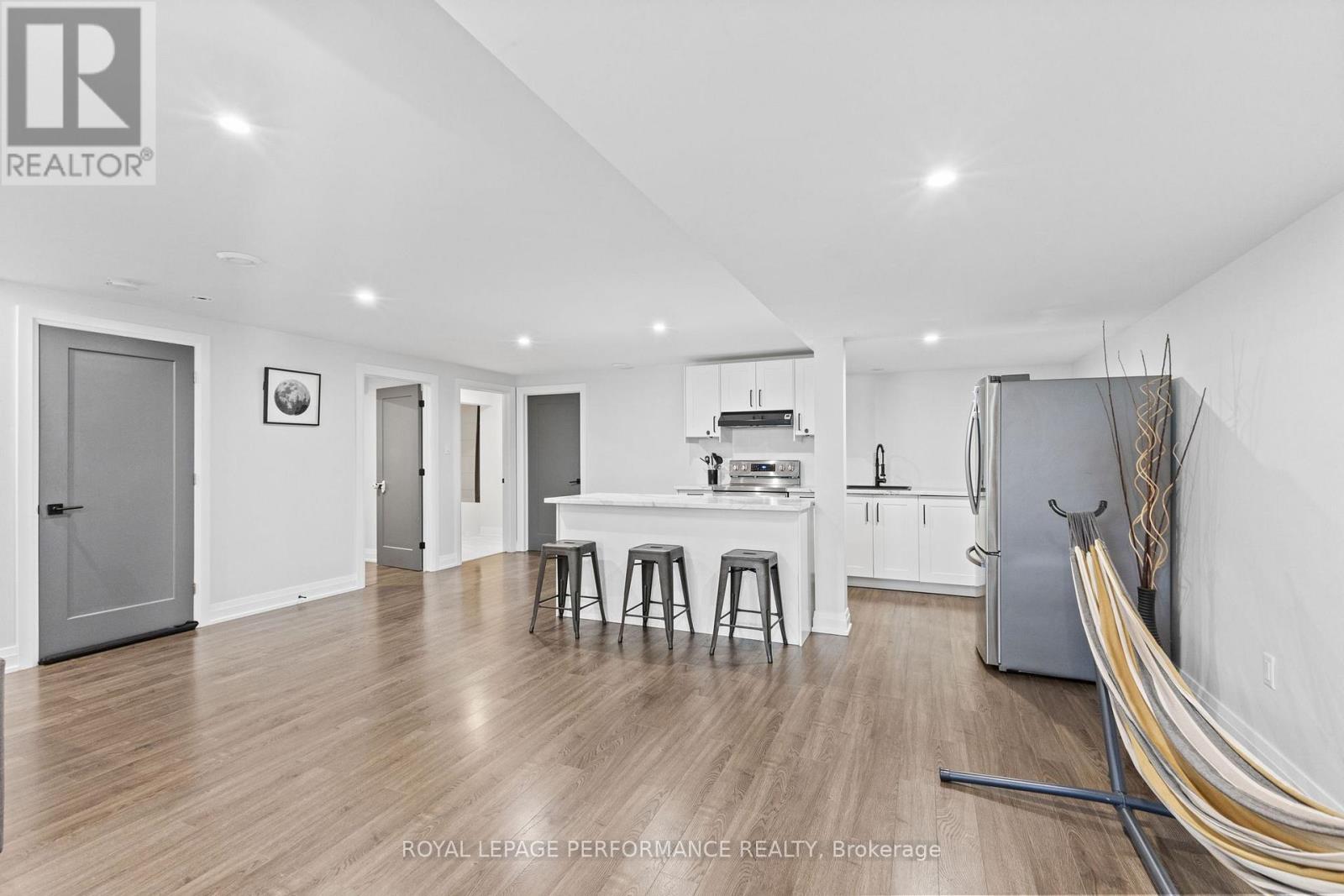 187 GRAND TRONC STREET - 29