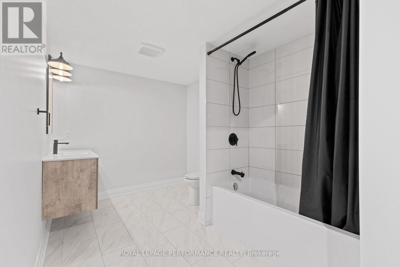 187 GRAND TRONC STREET - 35