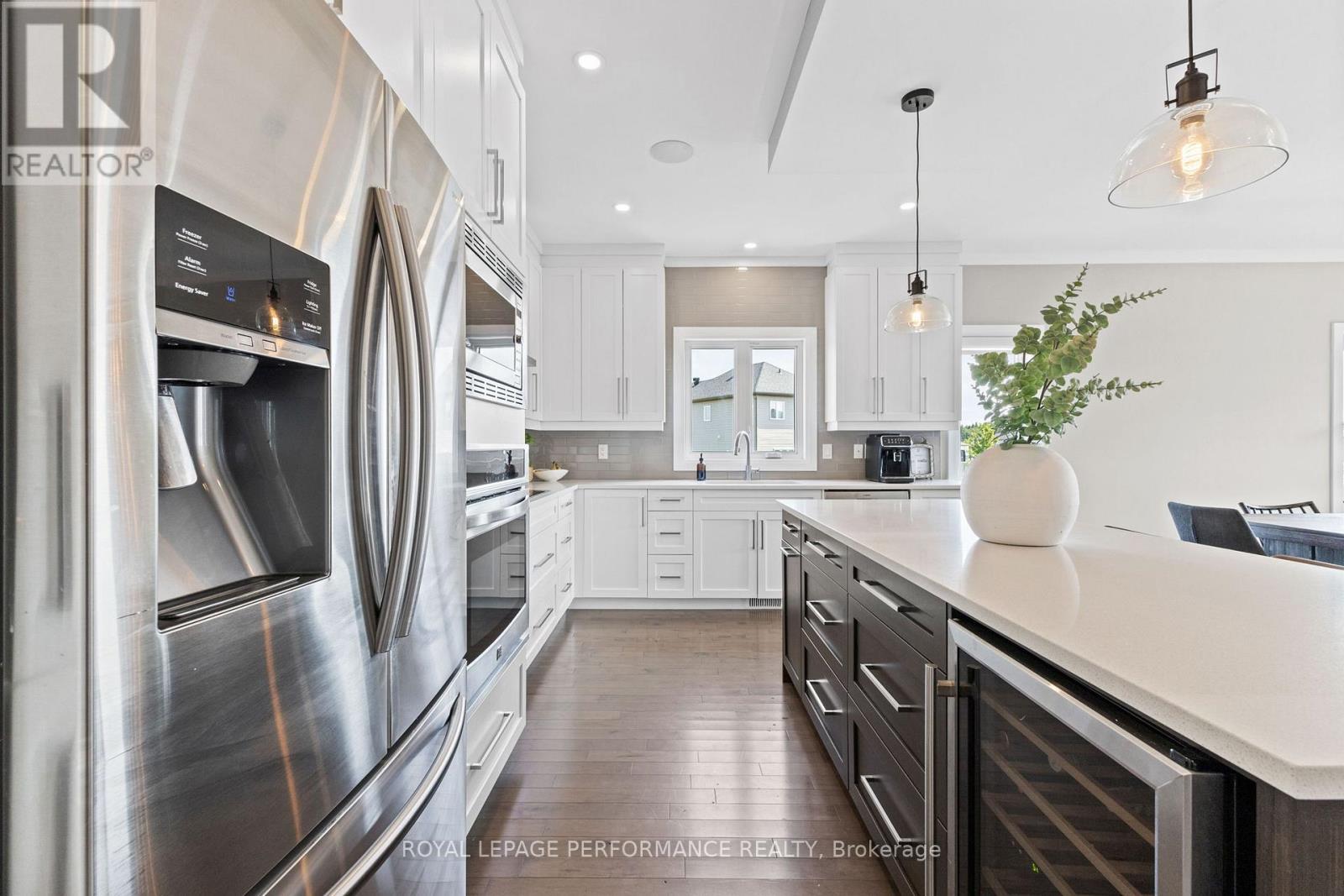 187 GRAND TRONC STREET - 8